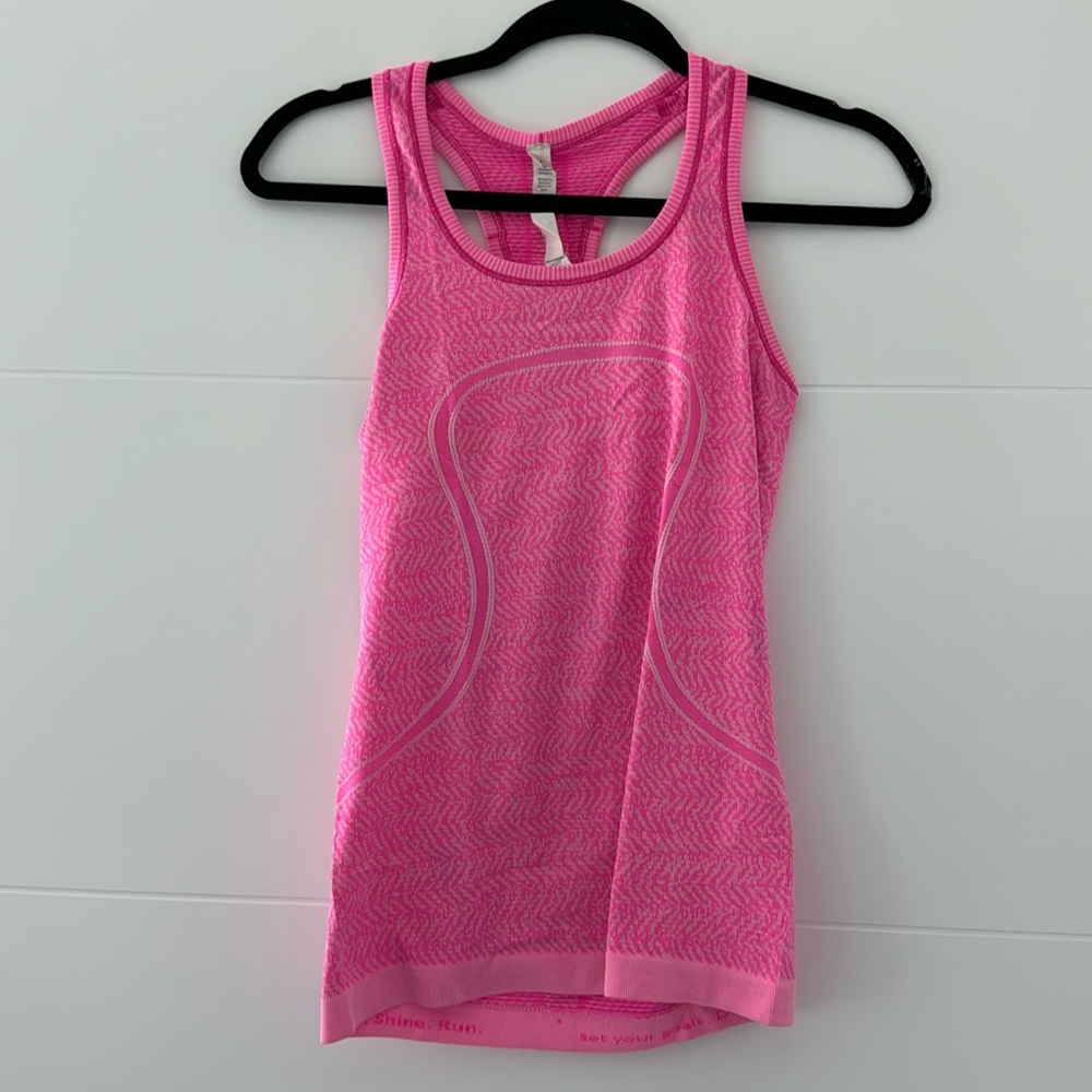 Lululemon swiftly tank